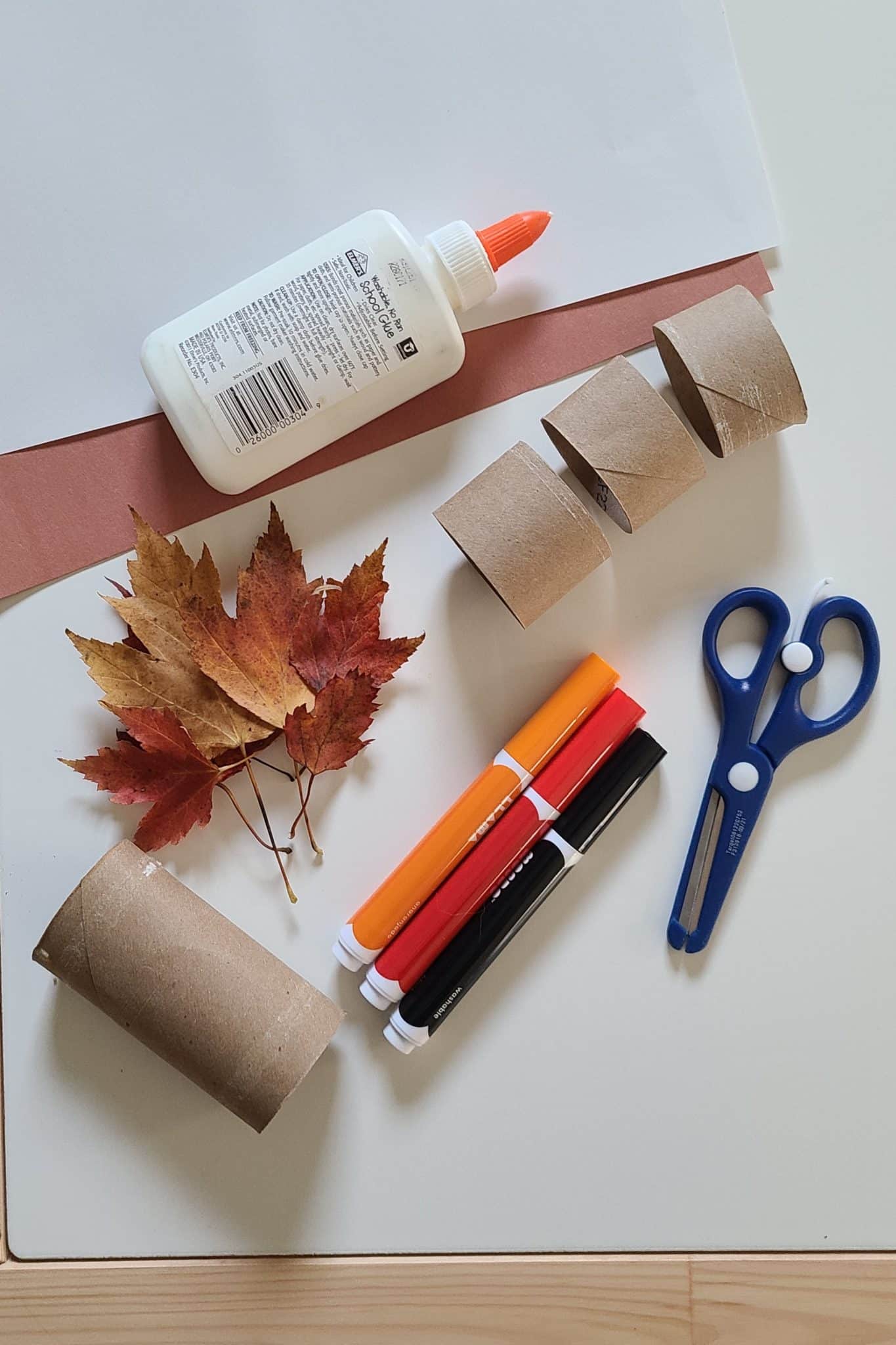 easy crafts for kid's thanksgiving - supplies