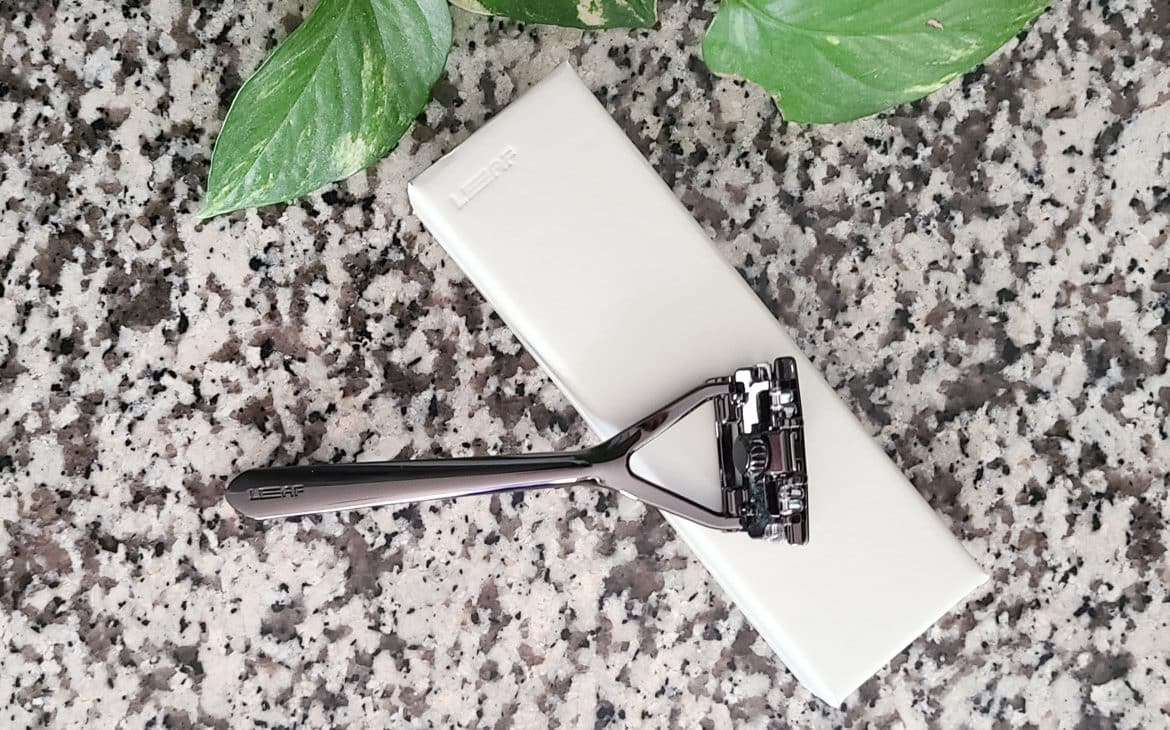 Gift for sustainability lovers - showing a safety razor on its box on top of a countertop